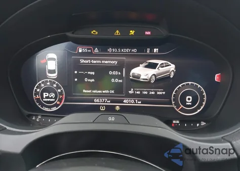 2018 Audi A3 2.0T Premium/2.0T Tech Premium z USA, uszkodzony, nr VIN WAUJ8GFF4J1060180